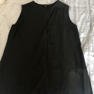 Uniqlo Forest Green Tank Top